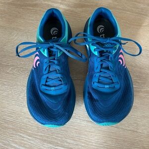 Topo Women Ultrafly 5